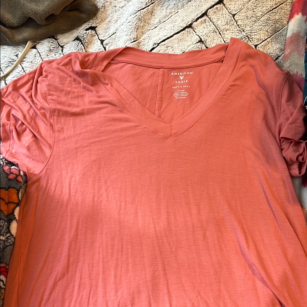 American Eagle Outfitters Coral V-Neck Tee